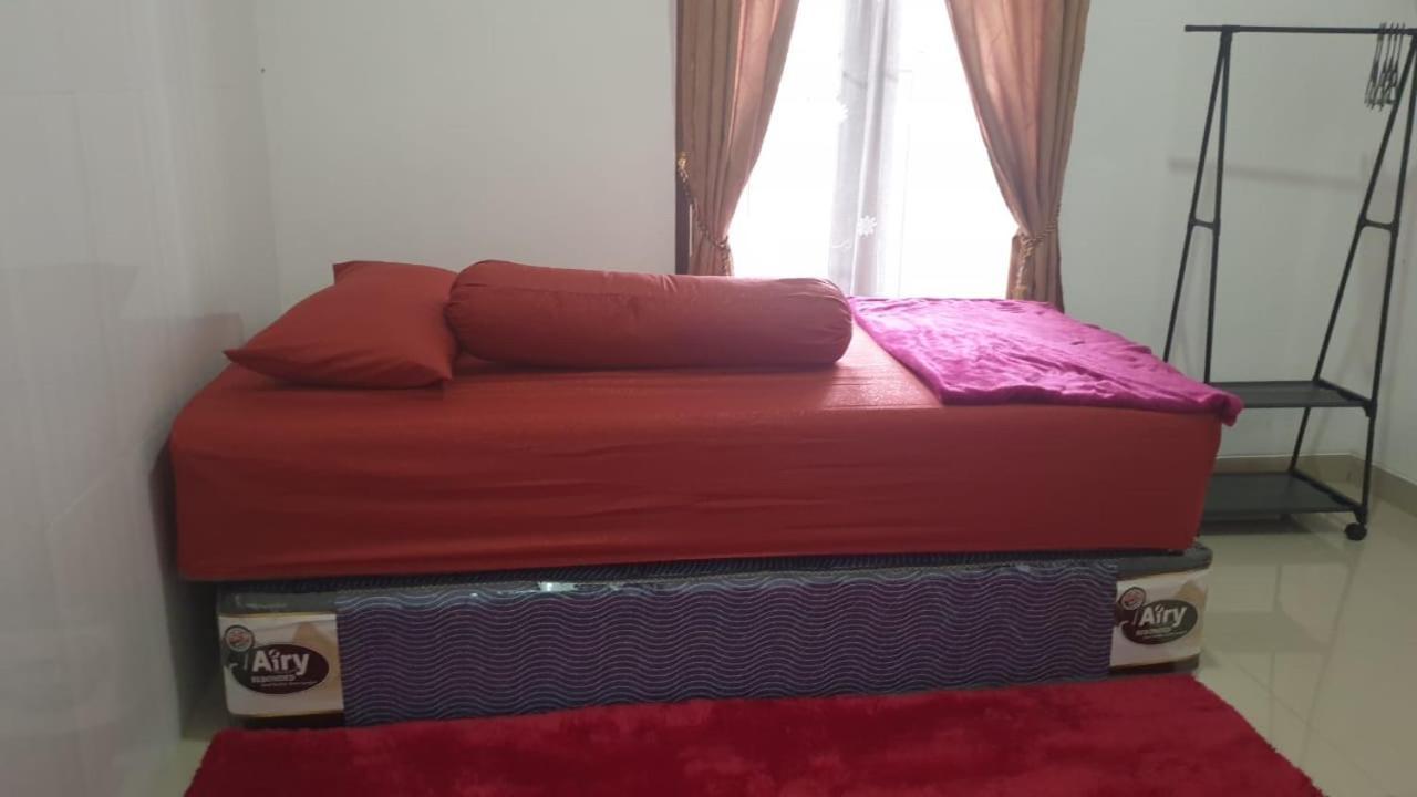 Richandy House - 3 Bedroom Full Ac & Hot Water Kejayan Εξωτερικό φωτογραφία
