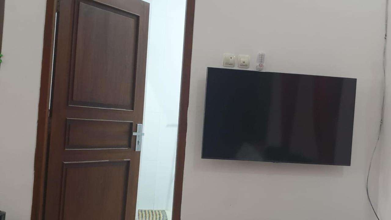 Richandy House - 3 Bedroom Full Ac & Hot Water Kejayan Εξωτερικό φωτογραφία